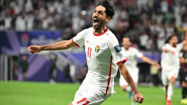 ارتبط اسمه بالزمالك.. من هو يزن النعيمات بعد أنباء اقترابه من القلعة البيضاء؟