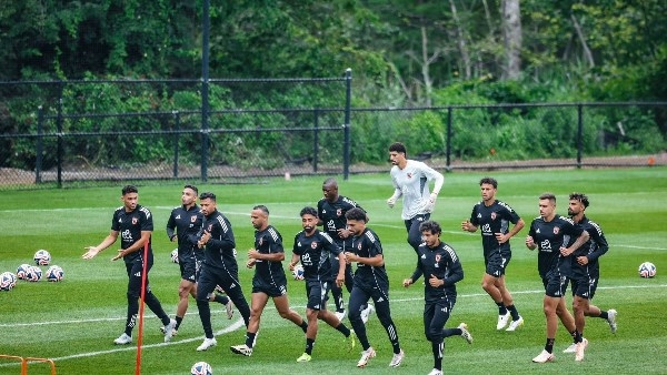 المران مغلق.. قرار من الأهلي قبل مواجهة بورتو البرتغالي بمونديال الأندية
