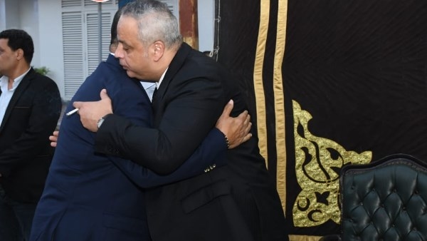 أبرزهم أحمد آدم وهاني رمزي .. نحوم الفن في عزاء والد تامر عبد المنعم