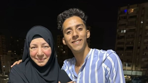 شاهد .. عبلة كامل تتصدّر التريند بسبب صورة