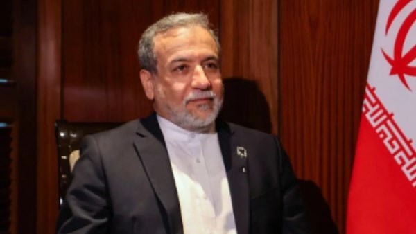 وزير الخارجية الإيراني: نحتاج سنوات طويلة لإعادة البرنامج النووي للعمل