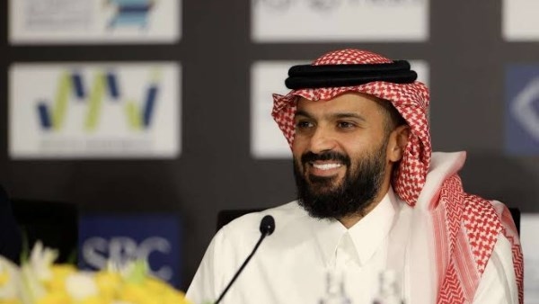 أنمار الحائلي ينسحب من سباق رئاسة الاتحاد: النادي فوق الجميع ويحتاج للاستقرار