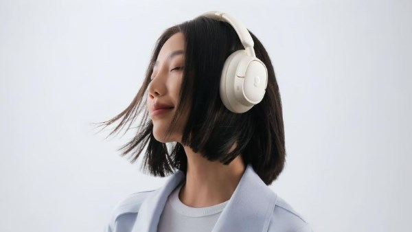 بميزات ذكية وبطارية تدوم ساعات ..مواصفات سماعات Baseus BH1
