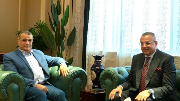 لتنفيذ عدد من المشروعات التنموية.. وزير الإنتاج الحربي يستقبل محافظ جنوب سيناء