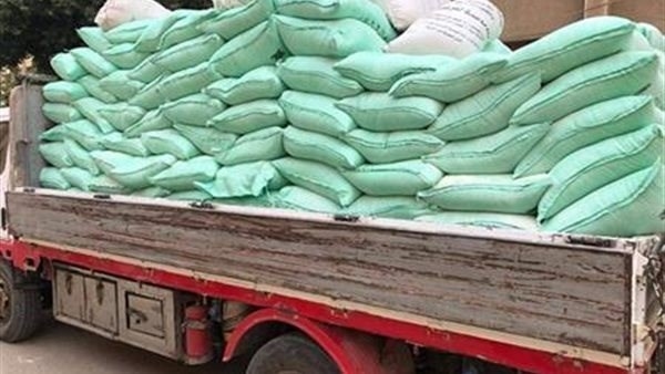 بعد ضبط 6 أطنان دقيق مدعم.. هذه عقوبة احتكار السلع