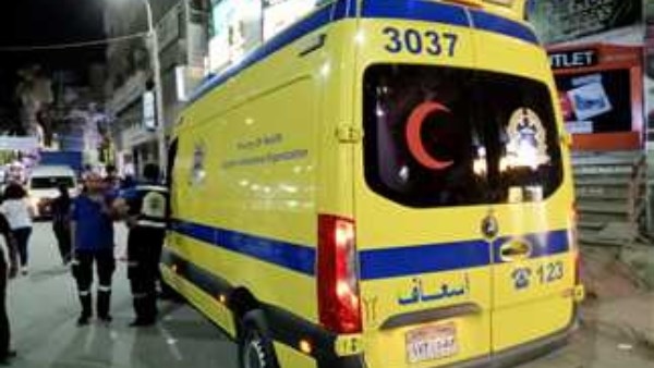 مصرع طفلة أسفل عجلات سيارة بطهطا