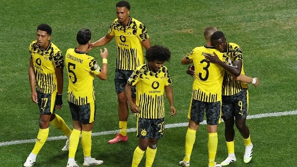 حارس بوروسيا دورتموند: الأفضلية لريال مدريد