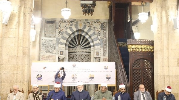 في احتفالية علمية كبرى بالجامع الأزهر.. كبار العلماء يحتفون بختم "شرح علل الترمذي"