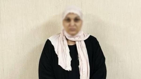 كيف وقعت بنت الرئيس الأسبق في فخ فيديوهاتها بسبب الفنانة وفاء عامر؟.. القصة الكاملة