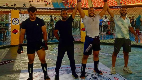 250 لاعبًا في بطولة الجمهورية للفنون القتالية المختلطة