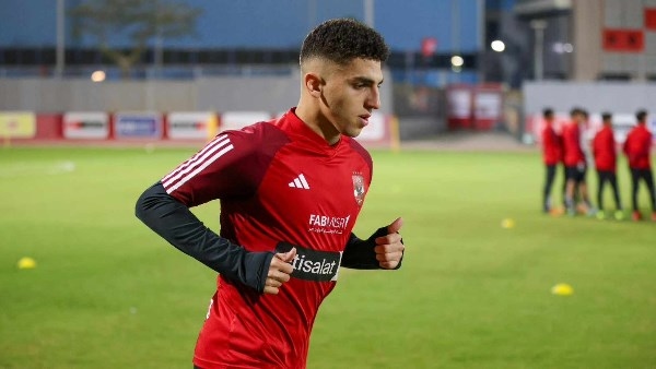 الأهلي يوافق علي رحيل كوكا إلى قاسم باشا التركي