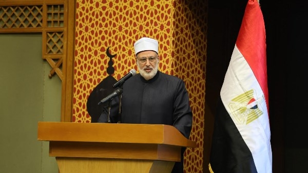 وكيل الأزهر: الإمام الأكبر أقر إنشاء جائزة لأفضل بحث علمي