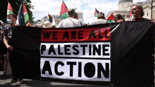 القضاء البريطاني يسمح لـ فلسطين أكشن بالطعن في قرار حظرها