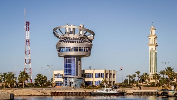تداول 25 سفينة خلال 24 ساعة بميناء دمياط