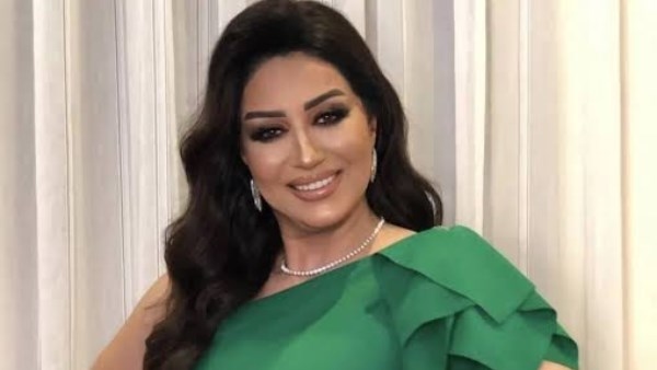 أكبر نجم في العالم.. وفاء عامر توجه رسالة للزعيم عادل إمام