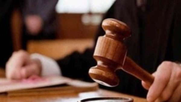المشدد 3 سنوات لعاطل بتهمة حيازة مواد مخدرة في الموسكي