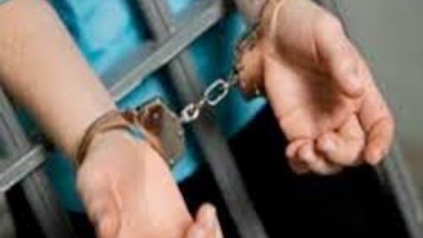 كيان قصة رضيعة شعرت بالموت في أحضان والدها بأسيوط .. القصة الكاملة
