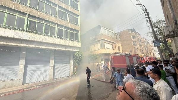 إصابة شاب في حريق محل هواتف بعزبة النخل
