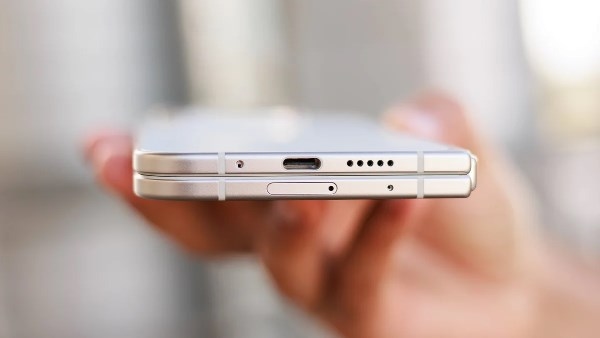 هاتف Pixel 10 Pro Fold.. بطارية أكبر وشحن أسرع .. وتجربة قابلة للطي قد تغير المعادلة