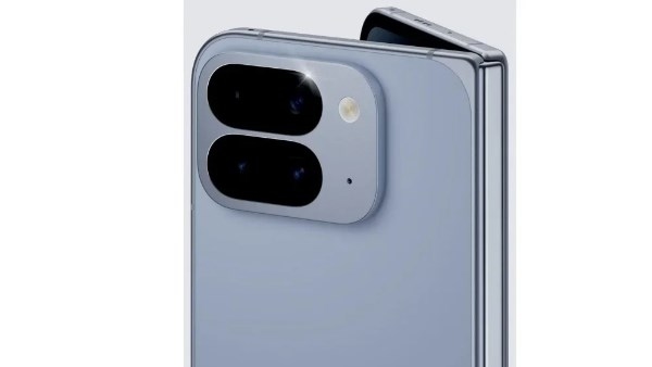 جوجل تكشف عن هاتف Pixel 10 Pro Fold ببطارية ضخمة وتصميم مألوف