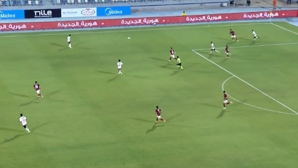 خطورة لكليوباترا .. تعادل سلبي بين سيراميكا والزمالك خلال 30 دقيقة بالدوري