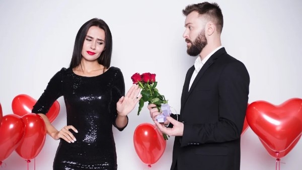 5 أبراج تفقد شغفها بسرعة في الحب وتفضل الانسحاب على المواجهة