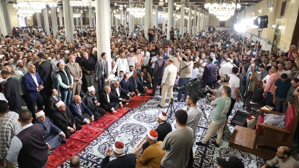 وزير الأوقاف يعقد جلسة ذكر وصلاة على النبي بعد الجمعة