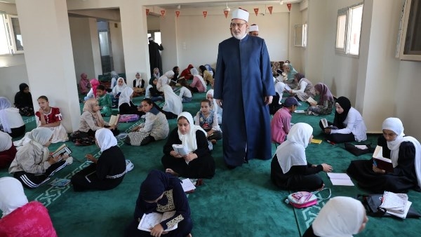 وكيل الأزهر يتفقد مجمع «أهل القرآن» ومكاتب التحفيظ بالبحيرة.. صور