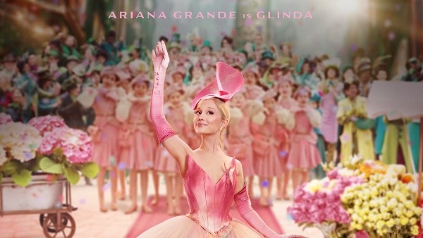 طرح فيلم أريانا جراندي WICKED: FOR GOOD المنتظر .. 21 نوفمبر