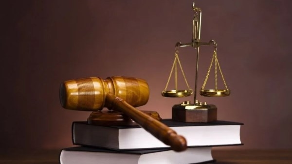 عقوبات مضاعفة لمرتكبي سرقة الملكية الفكرية في هذه الحالة طبقا للقانون