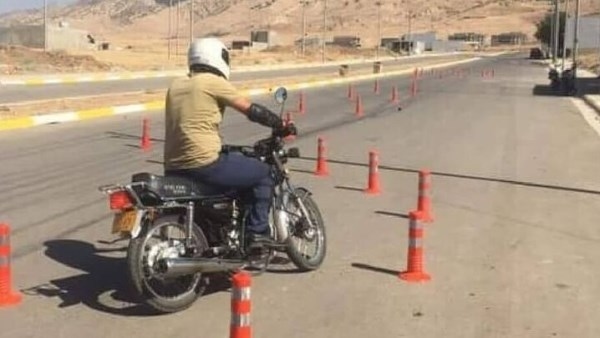 الحبس سنة وغرامة 20 ألف جنيه عقوبة قيادة دراجة نارية بدون ترخيص