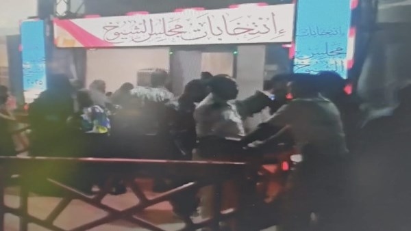 لشدة الإقبال..مد فترة التصويت باللجنة 89 بمدرسة عبد الفتاح ناصر بالبدرشين