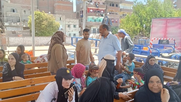 محافظ أسيوط وجهت رئيس مركز أبوتيج لمتابعة انتظام العمل بالمرسى النهري