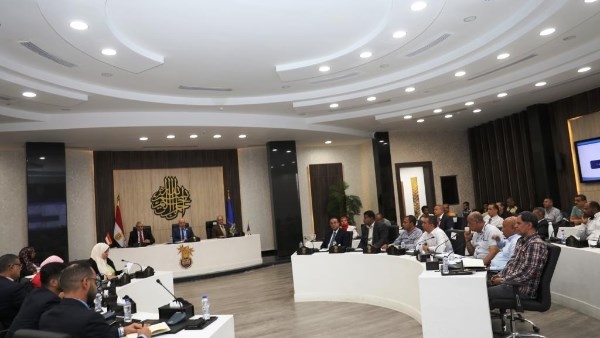 إعداد دراسات الجدوى لإنشاء المنطقة اللوجستية المتكاملة بأبوسمبل