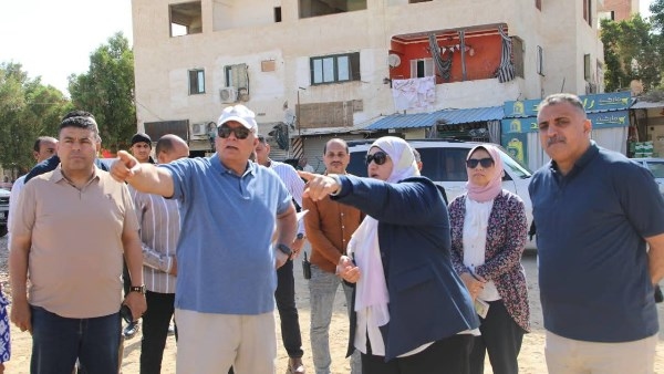 محافظ الوادي الجديد يتابع أعمال إنشاء مدرسة المتفوقين STEM
