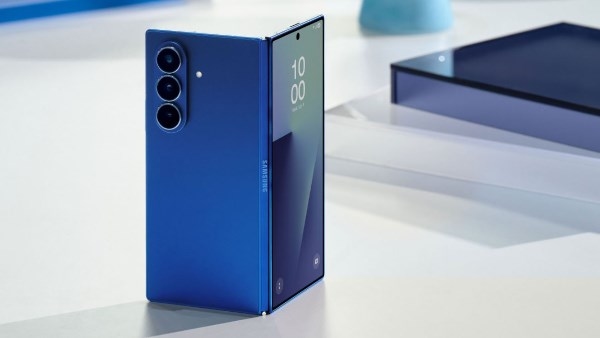 سامسونج Galaxy Z Fold 7 يلفت الأنظار بتصميمه الأنيق.. لكن ماذا عن المتانة؟