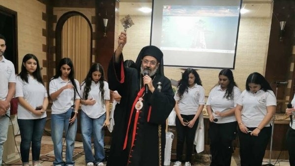 الأنبا توما يترأس صلوات رياضة صوم السيدة العذراء بكنيسة مار جرجس بسوهاج