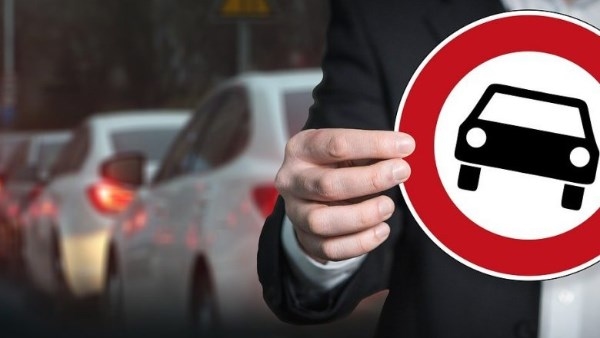 التحفظ على 3 مركبات بالطريق الدائري الإقليمي.. لهذا السبب