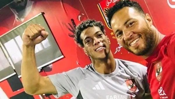 إمام عاشور يواصل التأهيل استعداداً للمشاركةمع الأهلى.. شاهد