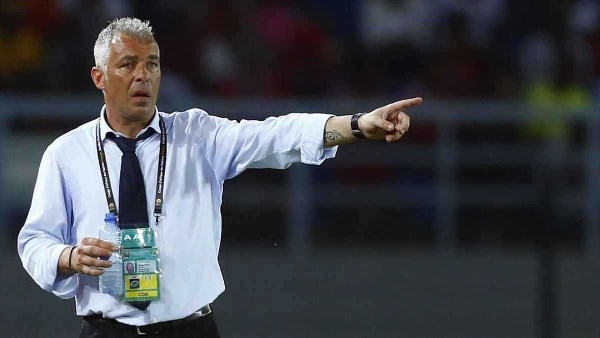 وفاة مدير الكرة بنادي بورتو البرتغالي