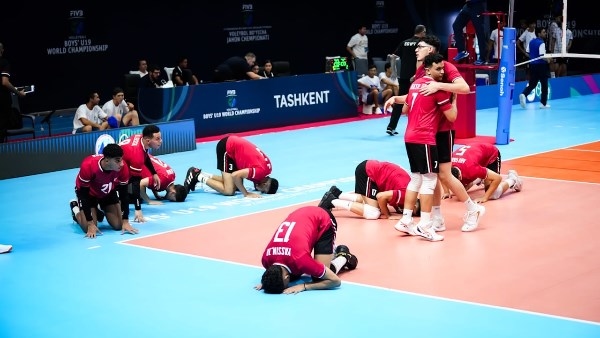 منتخب شباب الكرة الطائرة يختتم مشواره في بطولة العالم بفوز هام على تونس