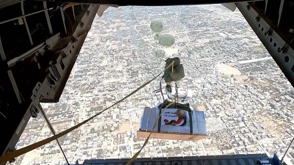 نشأت الديهي من فوق سماء غزة: القطاع تحول إلى مدينة أشباح