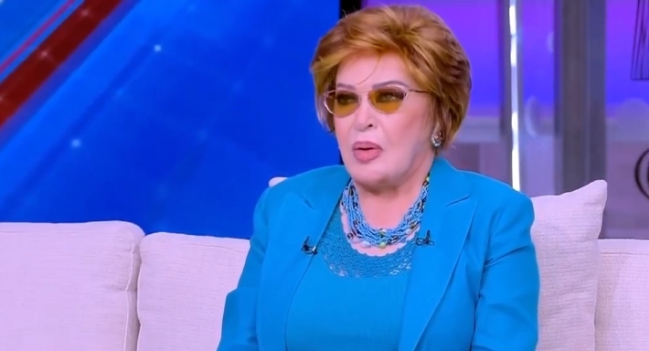 فيديو – صفية العمري: أنا حزينة علشان محمود عبد العزيز ... مينفعش نشهر باسمه