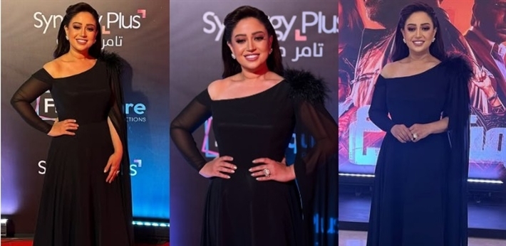 #شرطة_الموضة: ريهام عبد الحكيم بفستان أسود شيفون مزين بالريش في أحدث ظهور لها