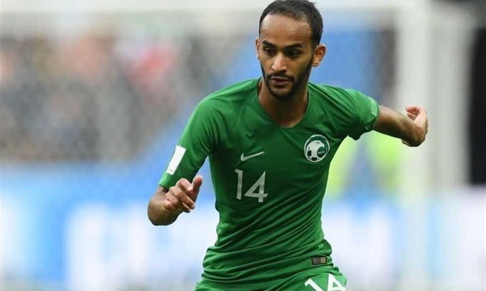 بعمر 32 عاما.. عبد الله عطيف يعلن اعتزاله كرة القدم