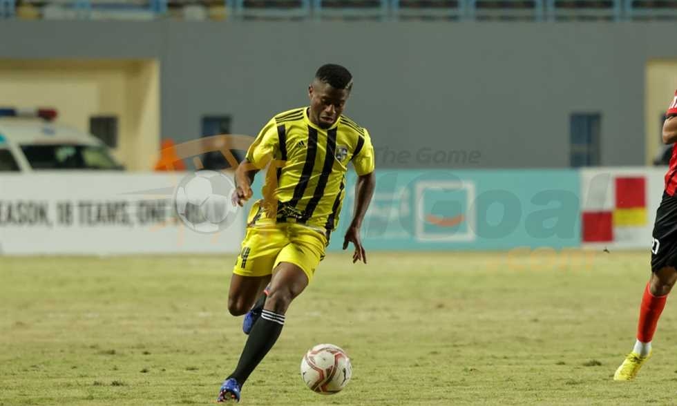 وكيله لـ في الجول: لويس إدوارد قريب من العودة إلى الدوري المصري