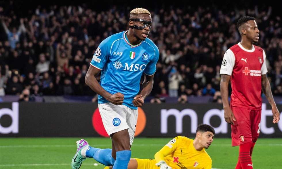 زيادة راتبه السنوي.. تقرير: الهلال يتمسك بضم أوسيمين لتحقيق رغبة إنزاجي