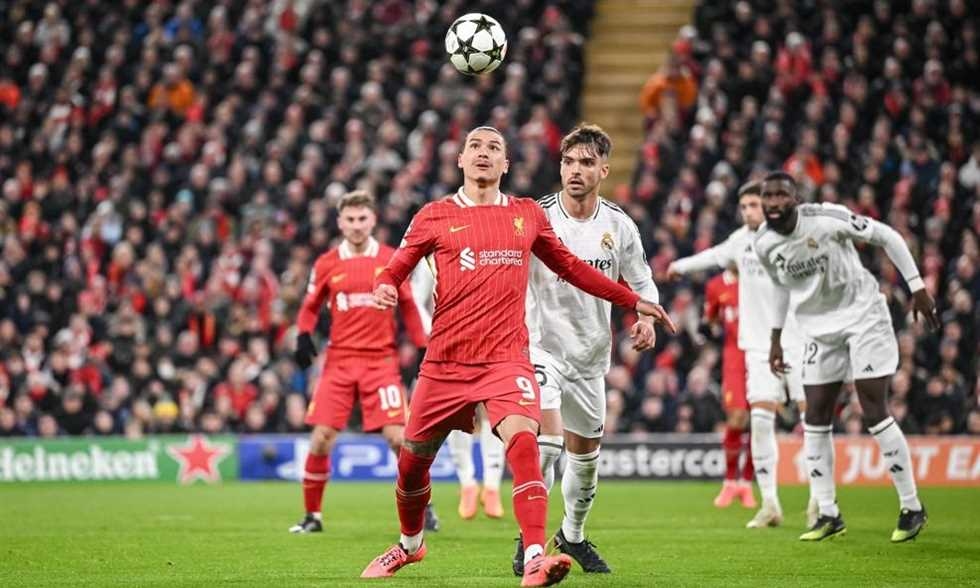 تقارير: نابولي يتجاهل نونيز من أجل لورينزو لوكا.. والهلال يتابع