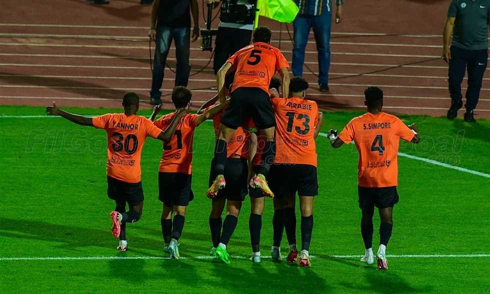 خبر في الجول - فاركو يتمم اتفاقه بشأن استعارة لاعب البنك الأهلي