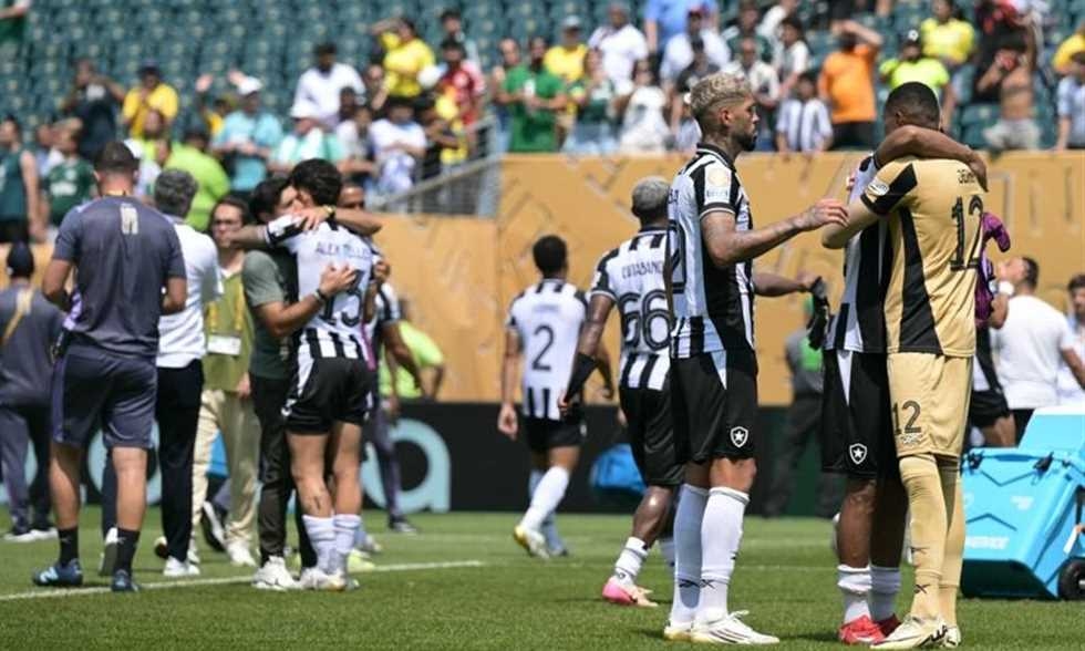 جلوبو: مانشستر يونايتد وإيفرتون مهتمان بحارس بوتافوجو